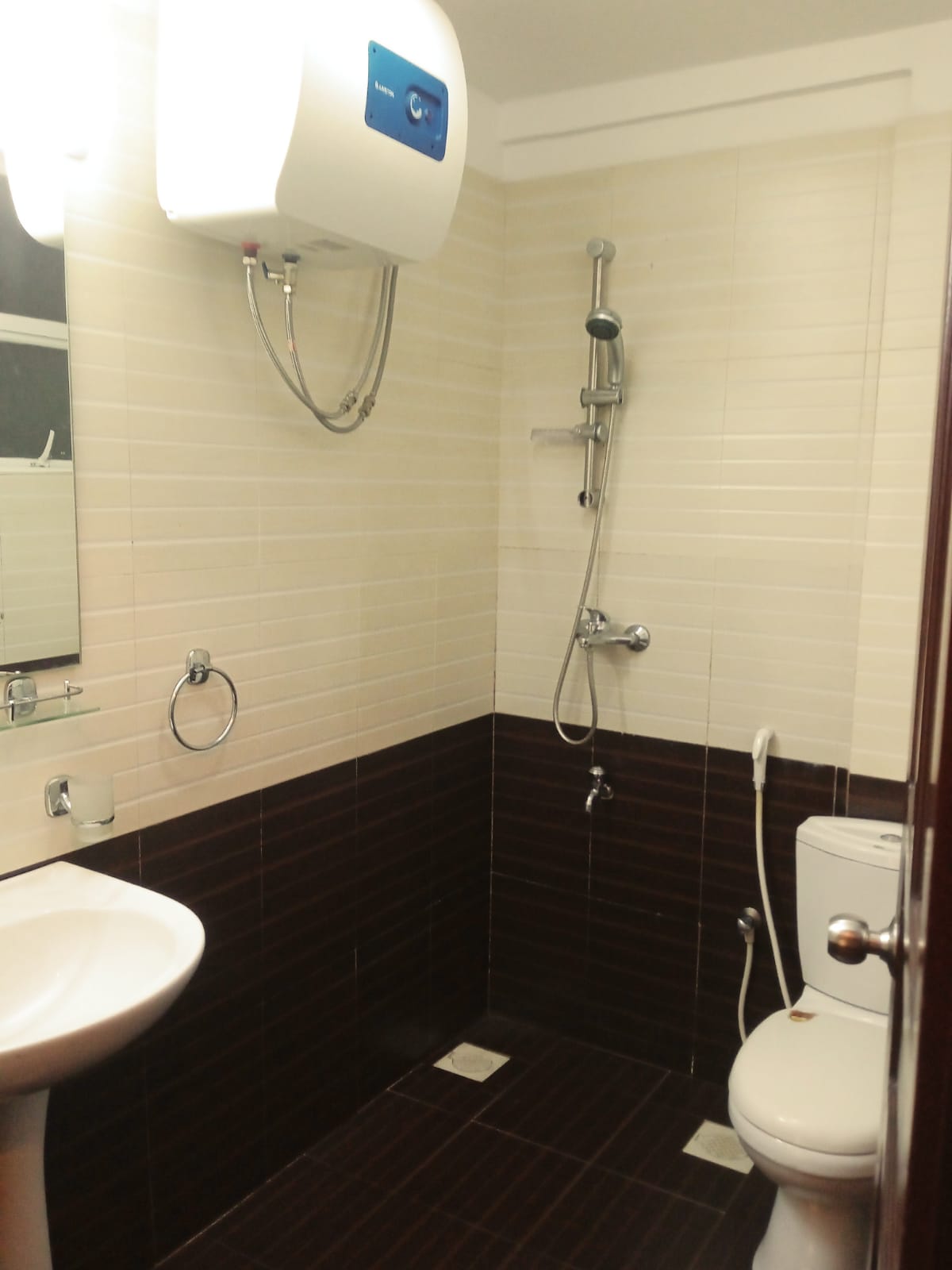 Deluxe Category image 3